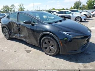 TOYOTA TOYOTA PRIUS LE