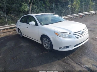 TOYOTA TOYOTA AVALON LIMITED