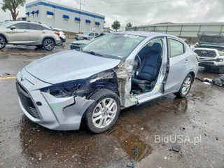 TOYOTA YARIS IA BASE