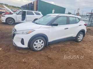 NISSAN KICKS S