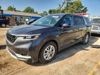KIA CARNIVAL LX