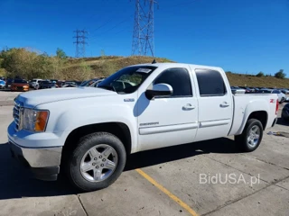 GMC SIERRA K1500 SLT