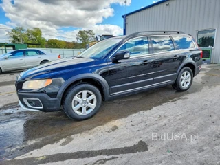 VOLVO XC70 3.2