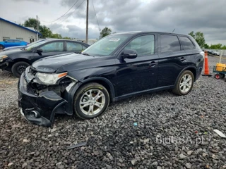 MITSUBISHI OUTLANDER SE