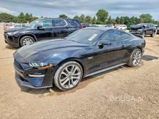 FORD MUSTANG GT