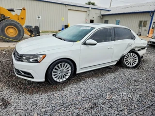 VOLKSWAGEN PASSAT SE