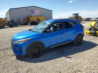 NISSAN KICKS SR