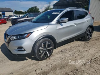 NISSAN ROGUE SPORT SL