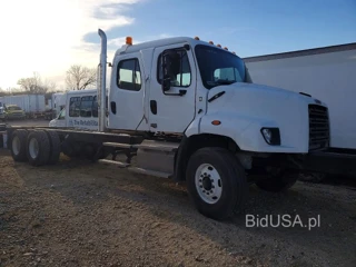 FREIGHTLINER 114SD