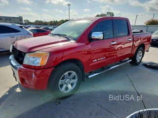 NISSAN TITAN SV