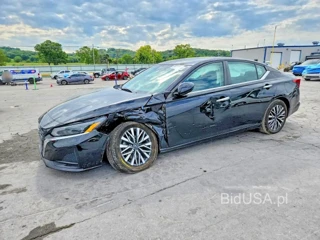 NISSAN ALTIMA SV