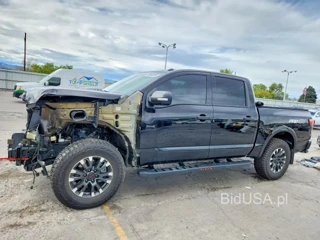 NISSAN TITAN PRO-4X