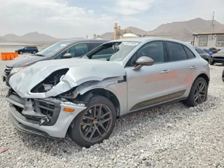 PORSCHE MACAN BASE