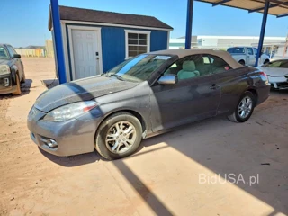 TOYOTA CAMRY SOLARA SE V6