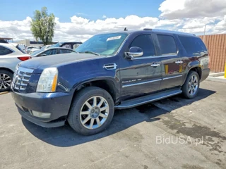CADILLAC ESCALADE ESV