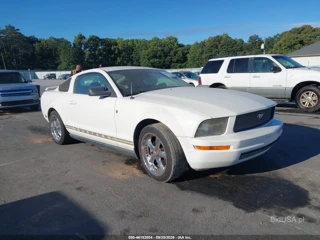 FORD FORD MUSTANG V6 DELUXE/V6 PREMIUM