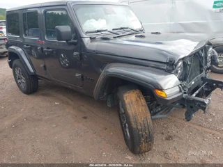 JEEP JEEP WRANGLER 4-DOOR SAHARA 4X4