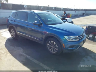 VOLKSWAGEN VOLKSWAGEN TIGUAN 2.0T SE/2.0T SEL