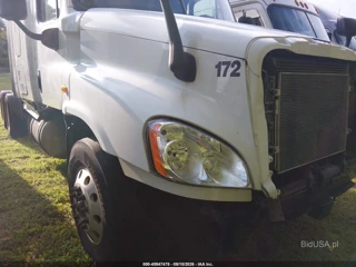 FREIGHTLINER FREIGHTLINER CASCADIA 125