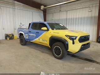 TOYOTA TOYOTA TACOMA TRD OFF ROAD