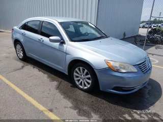 CHRYSLER CHRYSLER 200 TOURING