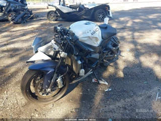 SUZUKI SUZUKI GSX-R600