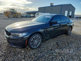 BMW 530E