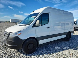 MERCEDES-BENZ SPRINTER 2500