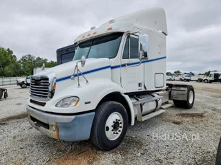 FREIGHTLINER COLUMBIA 112