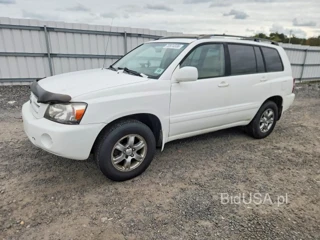 TOYOTA HIGHLANDER BASE