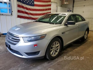 FORD TAURUS SE