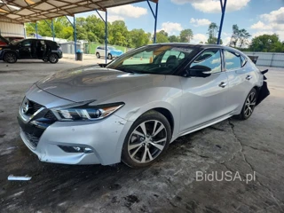 NISSAN MAXIMA PLATINUM