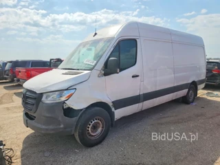MERCEDES-BENZ SPRINTER 2500