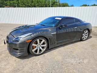 NISSAN GT-R PREMIUM