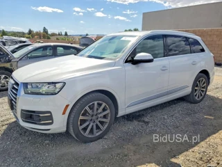 AUDI Q7 PREMIUM PLUS