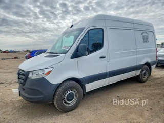 MERCEDES-BENZ SPRINTER 2500