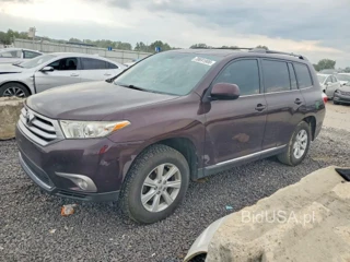 TOYOTA HIGHLANDER SE
