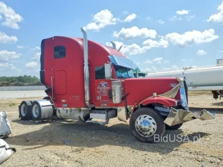 FREIGHTLINER FLD120