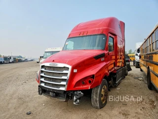 FREIGHTLINER CASCADIA 126