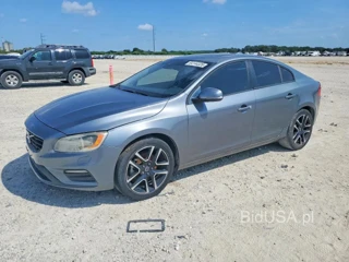 VOLVO S60 T5