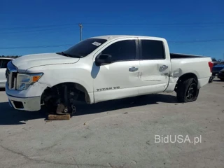 NISSAN TITAN SL