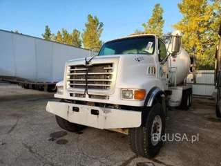STERLING TRUCK LT 9500