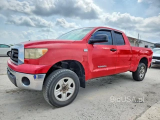 TOYOTA TUNDRA SR5
