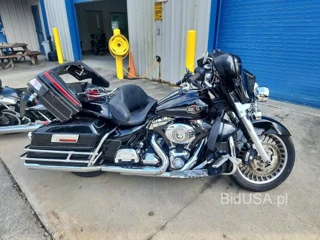 HARLEY-DAVIDSON FLHTCU