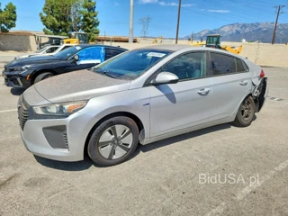 HYUNDAI IONIQ BLUE