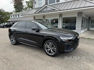 AUDI Q8 PREMIUM