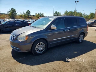 CHRYSLER TOWN & COUNTRY TOURING L