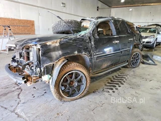 GMC YUKON DENALI