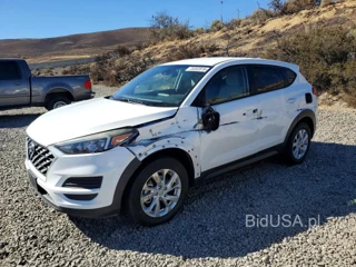 HYUNDAI TUCSON SE