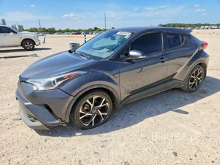 TOYOTA C-HR XLE